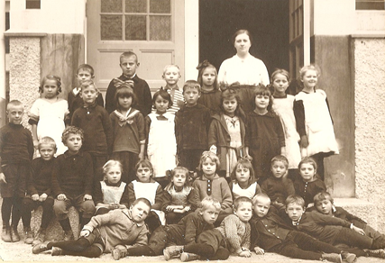 Klass-1-Enebybergs-skola-1921-2.jpg